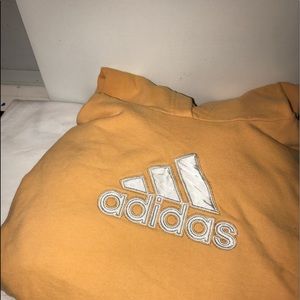 ADIDAS SWEATSHIRT/HOODIE